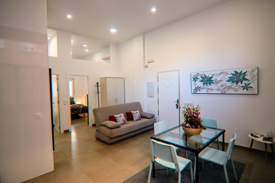 Luminoso Apartamento En El Corazon De Triana Daire Sevilla Dış mekan fotoğraf